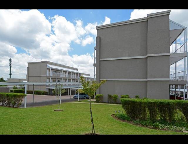 2 BEDROOM APARTMENT FOR SALE IN BUCCLEUCH